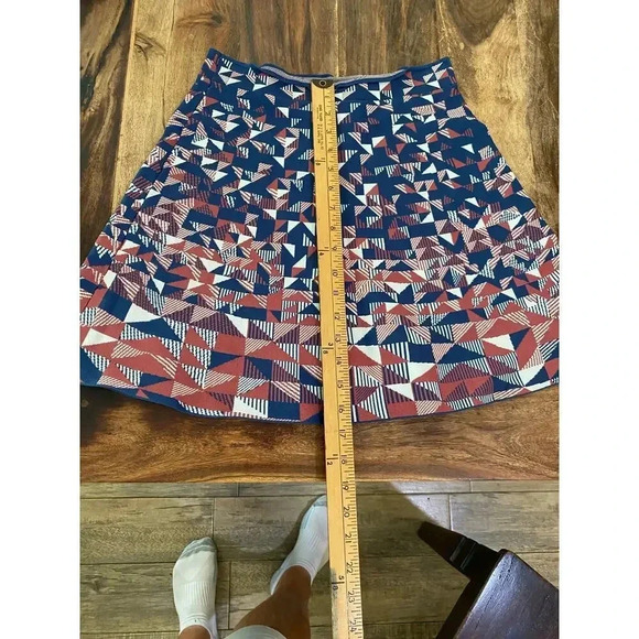 BCBGMAXAZRIA Red White Blue Circle Geometric Skater Mini Knit Skirt & Top Size S - Picture 4 of 8